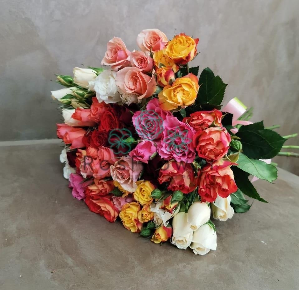 Букет цветов из: Розы в Ялге