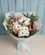 Букет цветов из:  Розы, Лизиантусы и Хризантемы #REPLACE_PRED# Ялге
