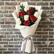 Букет цветов из:  Розы в Ялге