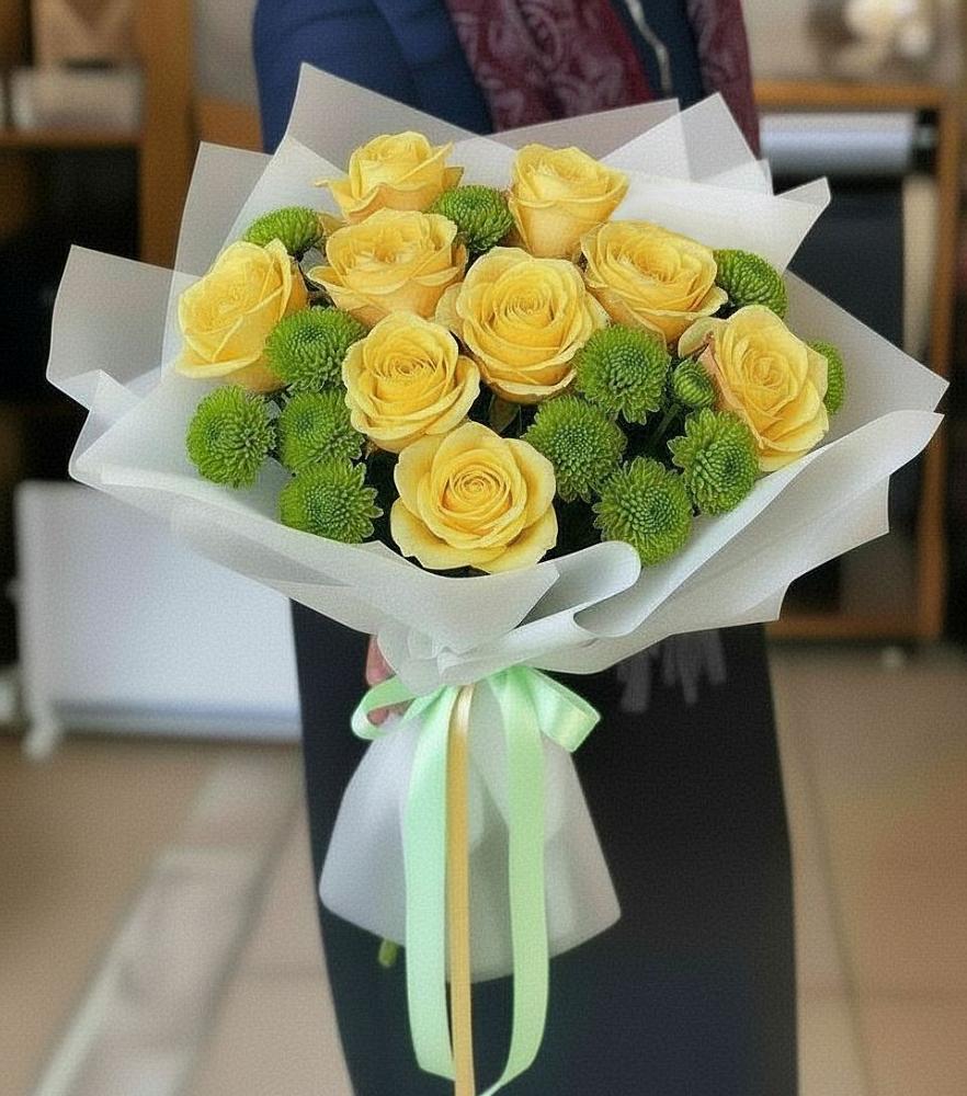 Букет цветов из: Хризантемы и Розы в Ялге