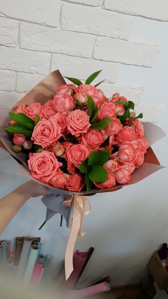 Букет цветов из: Розы в Ялге