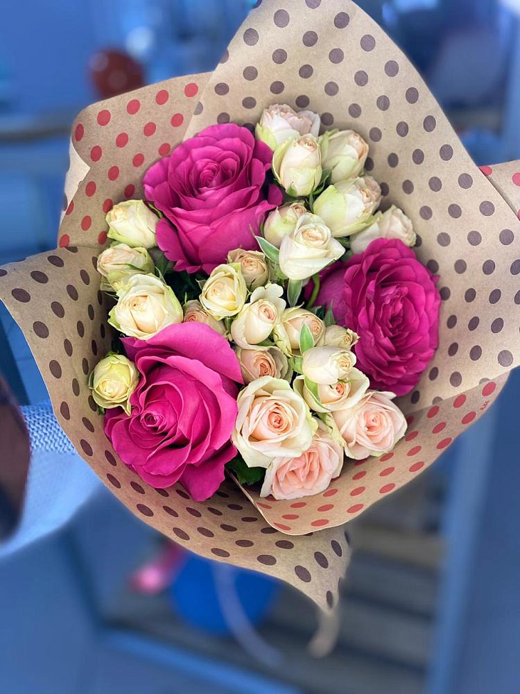 Букет цветов из: Розы в Ялге