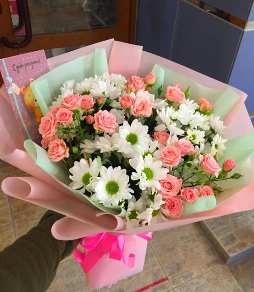 Букет цветов из: Розы и Хризантемы в Ялге