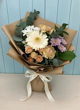 Букет цветов из:  Герберы и Хризантемы в Ялге