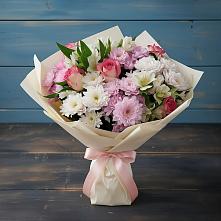 Букет цветов из:  Хризантемы, Альстромерии и Розы в Ялге