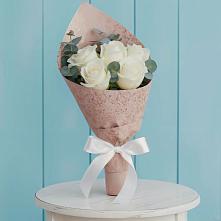 Букет цветов из:  Розы в Ялге