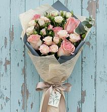 Букет цветов из:  Розы в Ялге