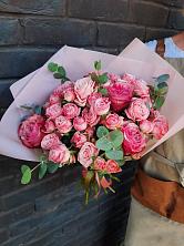 Букет цветов из:  Розы в Ялге