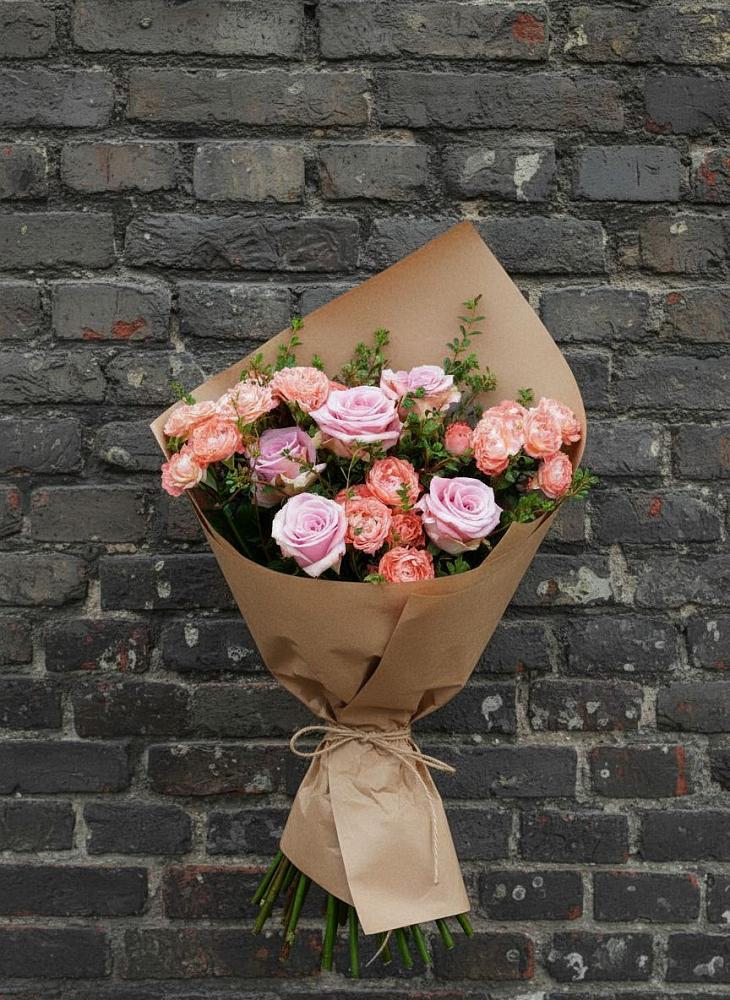 Букет цветов из: Розы в Ялге