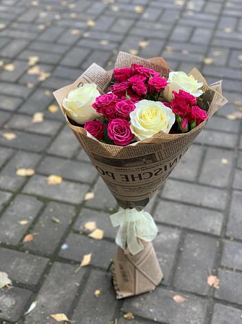 Букет цветов из: Розы в Ялге