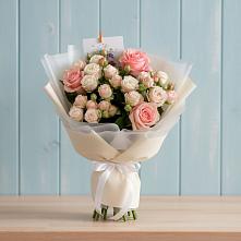 Букет цветов из:  Розы в Ялге